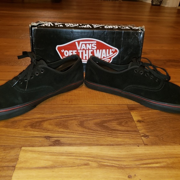 Vans Classic Black Suede/ Red Shoe - Picture 6 of 8